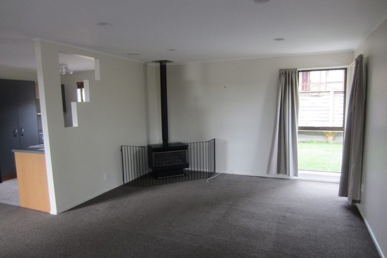 Photo of property in 53 Pemberton Avenue, Bayview, Auckland, 0629