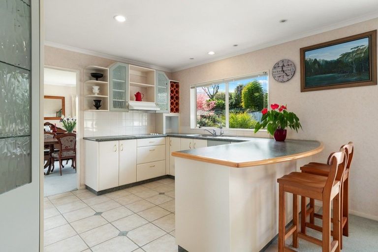 Photo of property in 6 Rothesay Lane, Bethlehem, Tauranga, 3110