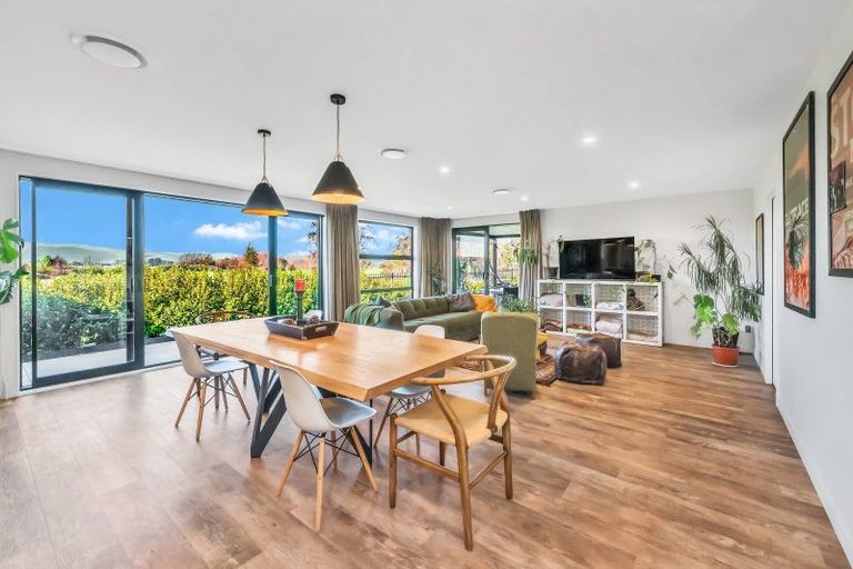 Photo of property in 28 Hollard Crescent, Lincoln, 7608