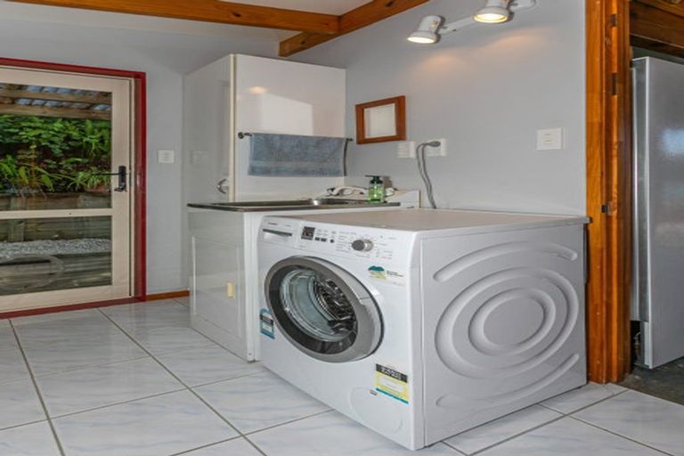 Photo of property in 107 Main Sh25 Road, Tairua, 3508