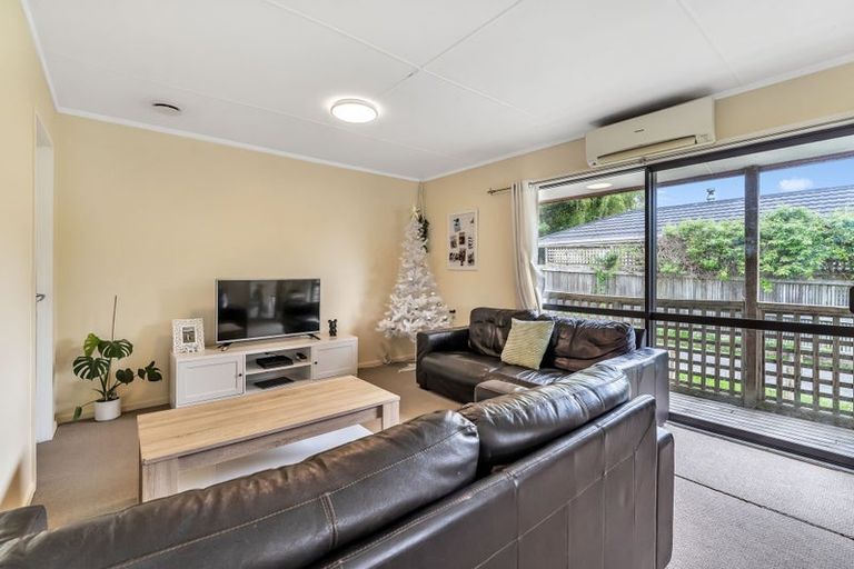 Photo of property in 49 Leinster Avenue, Raumati South, Paraparaumu, 5032