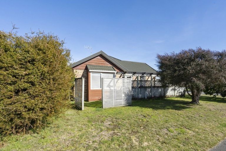 Photo of property in 16 Murray Court, Paraparaumu Beach, Paraparaumu, 5032