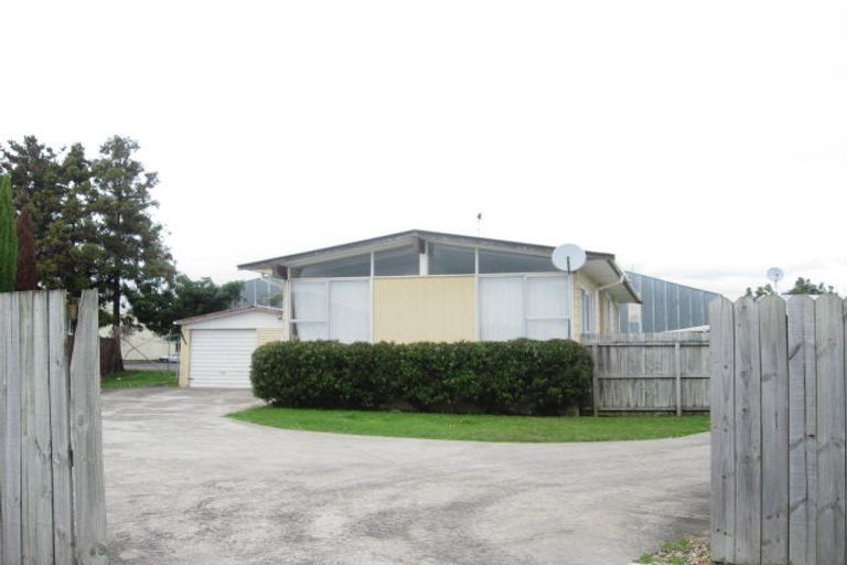 Photo of property in 12 Reelick Avenue, Pakuranga Heights, Auckland, 2010