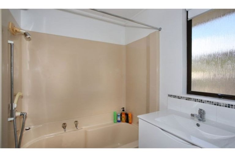 Photo of property in 22 Cordyline Road, Port Waikato, Tuakau, 2695