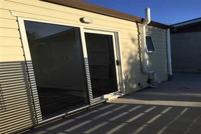 Photo of property in 122 Flaxmere Avenue, Flaxmere, Hastings, 4120