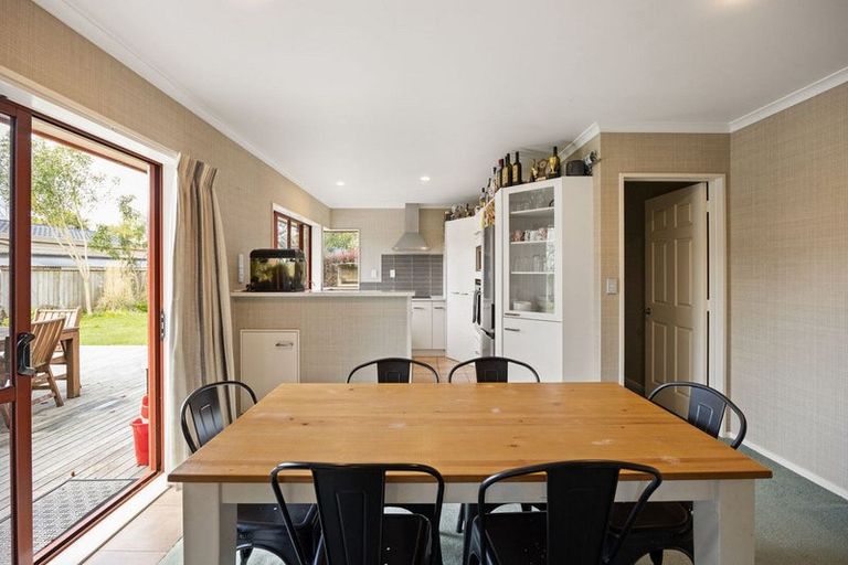 Photo of property in 6 Bronte Place, Leamington, Cambridge, 3432