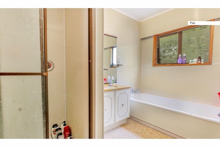 Photo of property in 18-20 Bledisloe Crescent, Wainuiomata, Lower Hutt, 5014