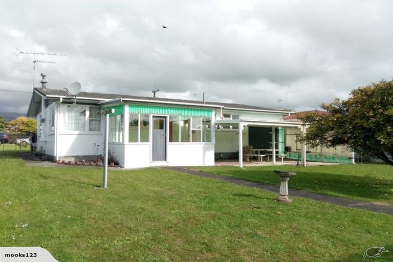 Photo of property in 29 Freemans Road, Otaki, 5512