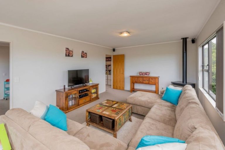 Photo of property in 24 Saint James Court, Paraparaumu, 5032