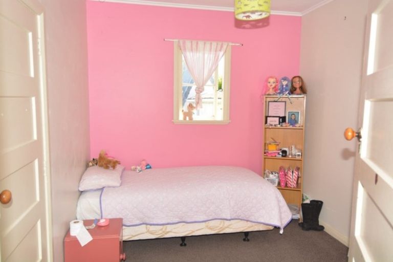 Photo of property in 158 Islington Street, Turnbull Thomson Park, Invercargill, 9810