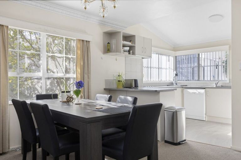 Photo of property in 9 Greenwich Street, Richmond Heights, Taupo, 3330