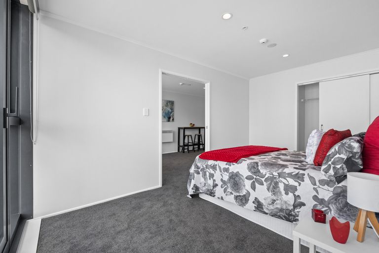 Photo of property in 12d/30 Westward Ho, Glen Eden, Auckland, 0602