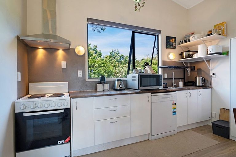 Photo of property in 53a Sheridan Drive, New Lynn, Auckland, 0600