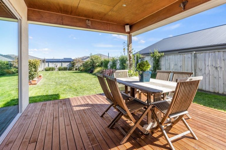 Photo of property in 111 Arataki Road, Havelock North, 4130