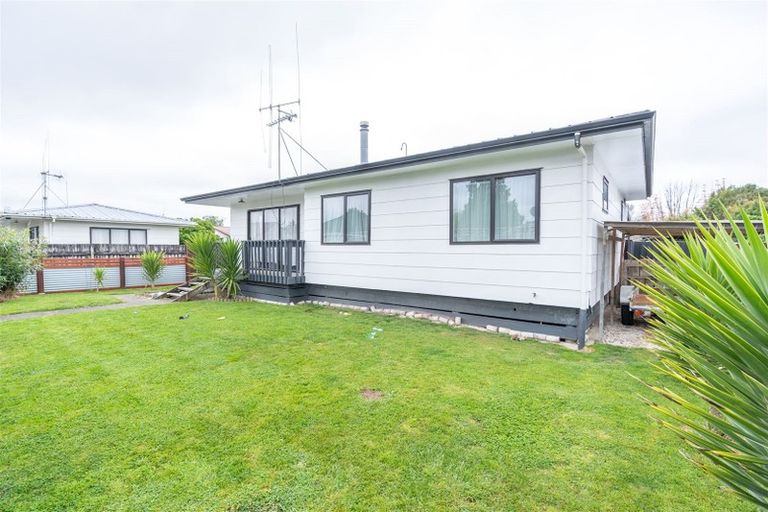 Photo of property in 12a Pringle Place, Nawton, Hamilton, 3200