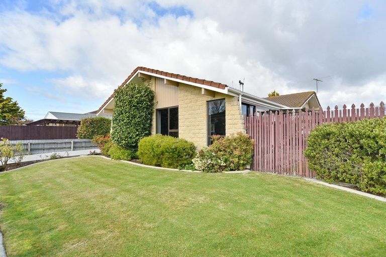 Photo of property in 68 Lakewood Drive, Burwood, Christchurch, 8083