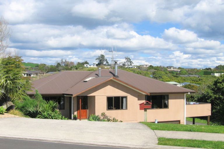 Photo of property in 30 Marire Drive, Ohauiti, Tauranga, 3112