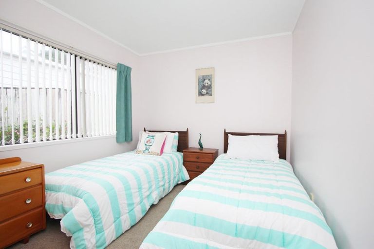 Photo of property in 130 Mayfair Avenue, Whangamata, 3620