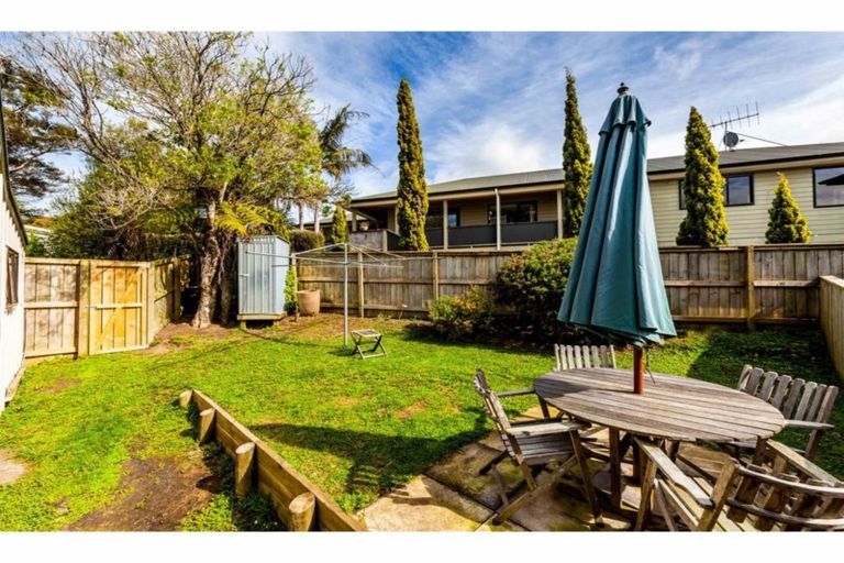 Photo of property in 5 Woodlands Avenue, Snells Beach, 0920