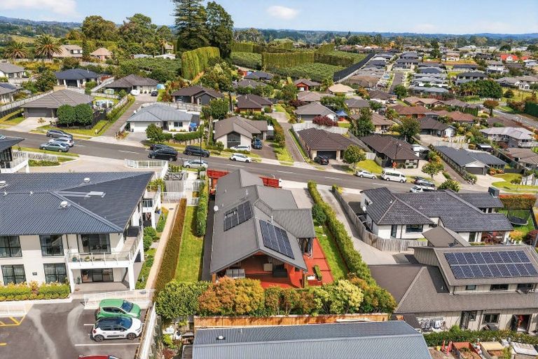 Photo of property in 100 Condor Drive, Pyes Pa, Tauranga, 3112