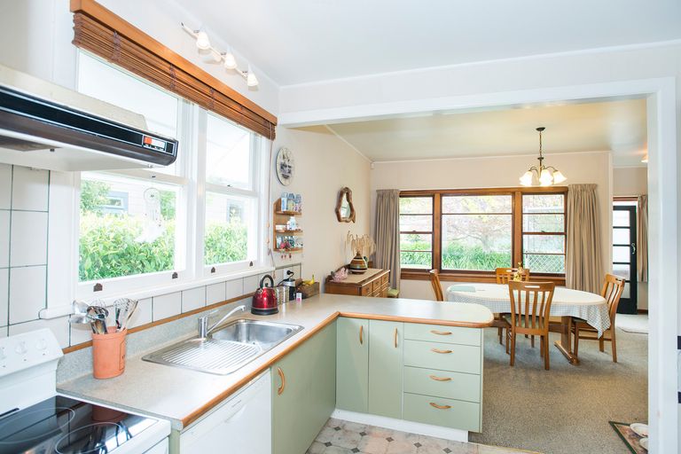 Photo of property in 59 Graham Road, Inner Kaiti, Gisborne, 4010