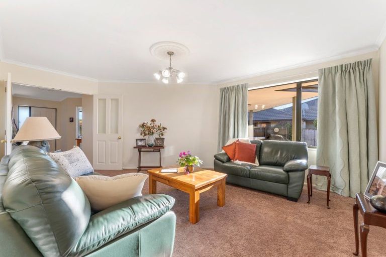 Photo of property in 16 Kendall View, Stoke, Nelson, 7011