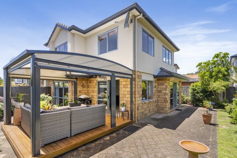 Photo of property in 4 Rialto Court, East Tamaki Heights, Auckland, 2016