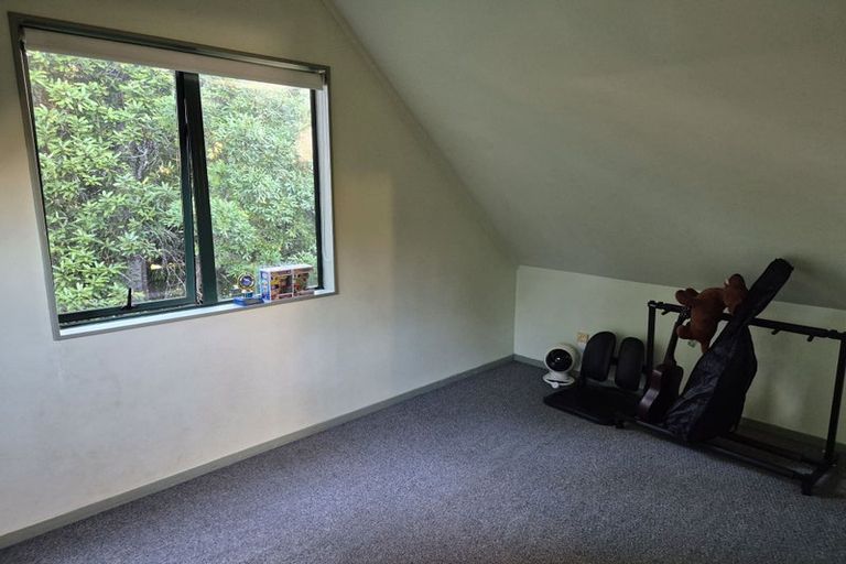 Photo of property in 56a Taikata Road, Te Atatu Peninsula, Auckland, 0610