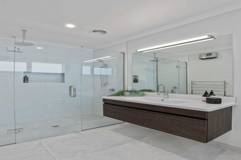 Photo of property in 62 Sholto Duncan Crescent, Halswell, Christchurch, 8025