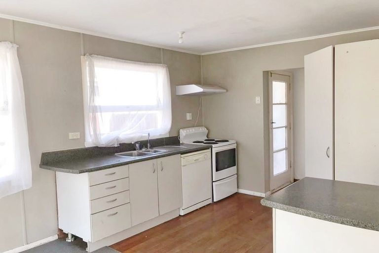 Photo of property in 9 Campbell Street, Frankton, Hamilton, 3204