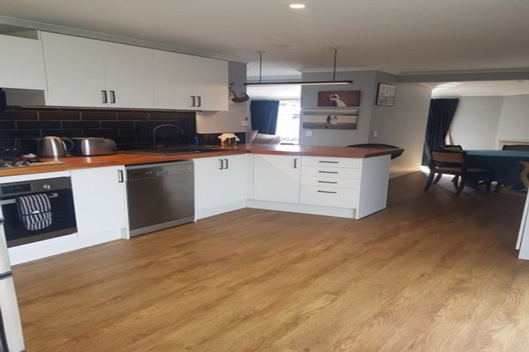 Photo of property in 21 Mackinnon Loop, Te Anau, 9600