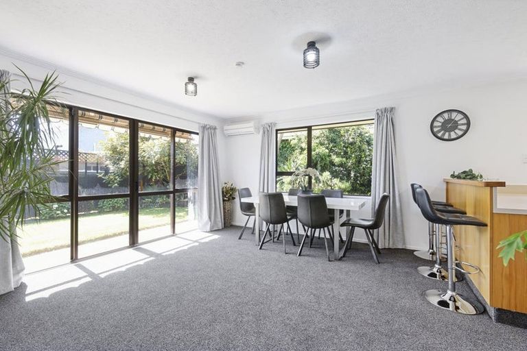 Photo of property in 1/14 Meadow Street, Papanui, Christchurch, 8052