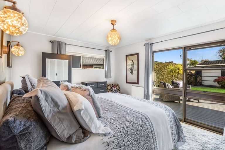 Photo of property in 6 Aintree Crescent, Awapuni, Palmerston North, 4412