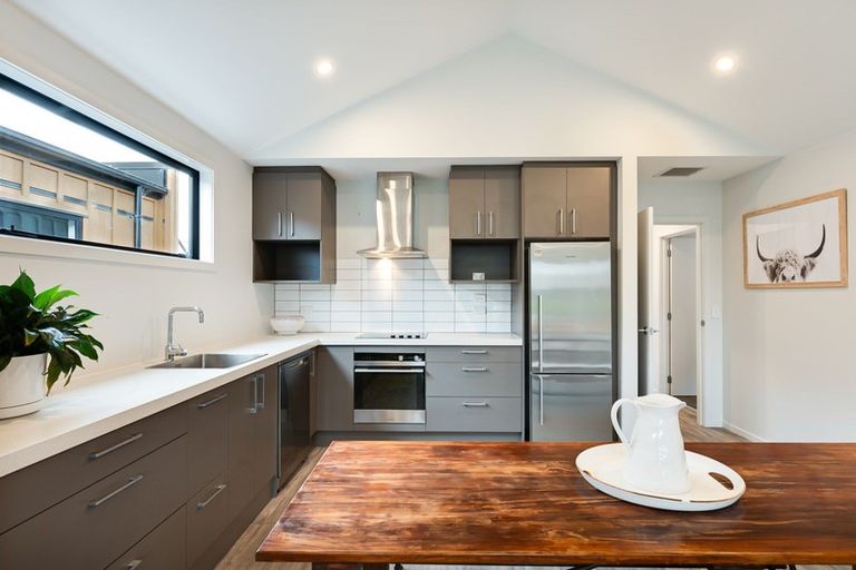 Photo of property in 8 Longlands Street, Lake Hayes, Queenstown, 9304