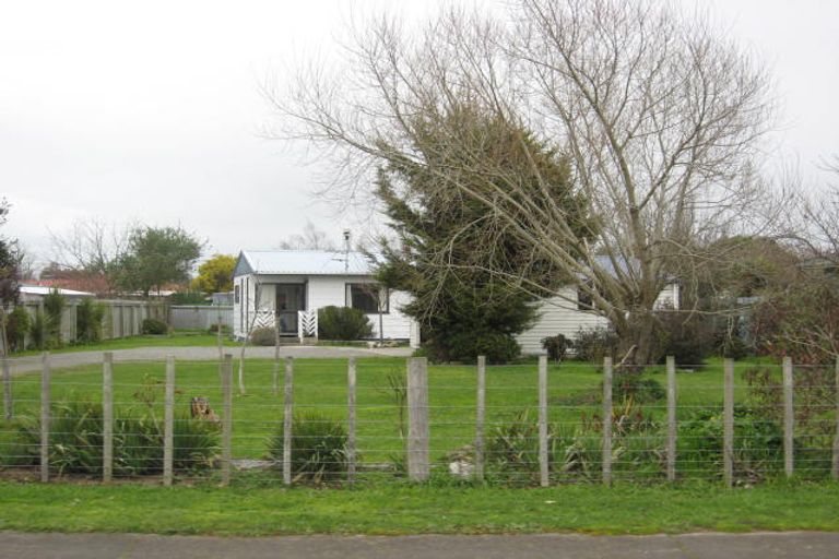 Photo of property in 13 Charles Street, Carterton, 5713