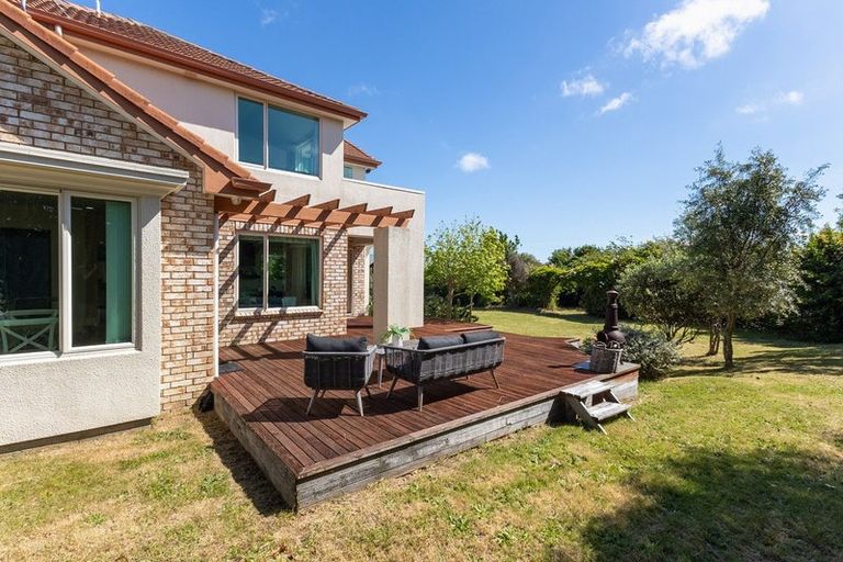 Photo of property in 15 Compass Court, Paraparaumu, 5032