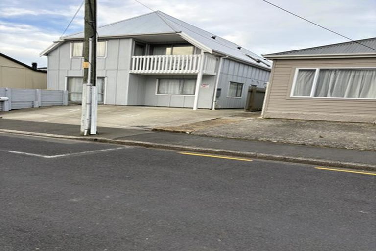 Photo of property in 15 Titan Street, North Dunedin, Dunedin, 9016