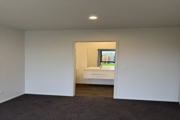 Photo of property in 393 Devonport Road, Tauranga South, Tauranga, 3112