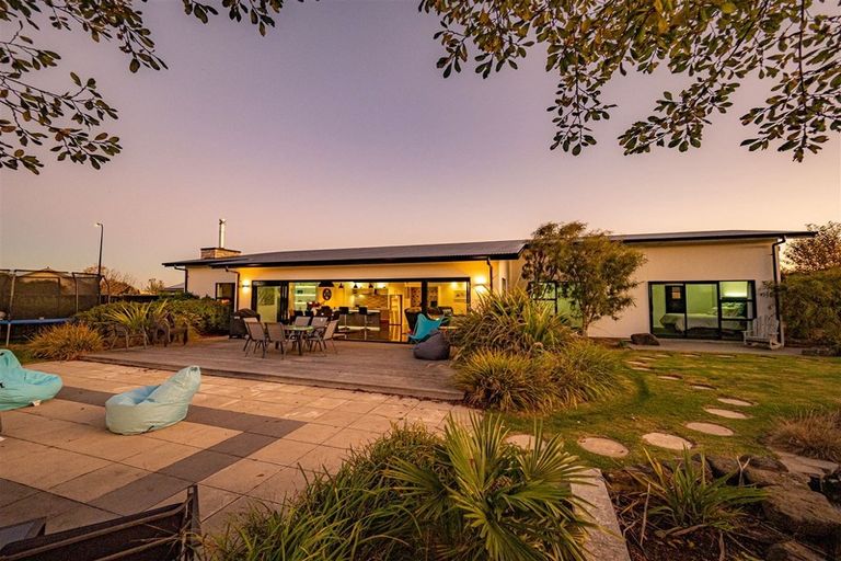 Photo of property in 9 Shona Lane, West Melton, 7618