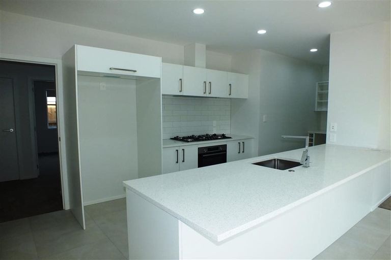 Photo of property in 31 Walsh Road, Papakura, 2110