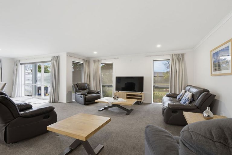 Photo of property in 1a Clifford Place, Amberley, 7410