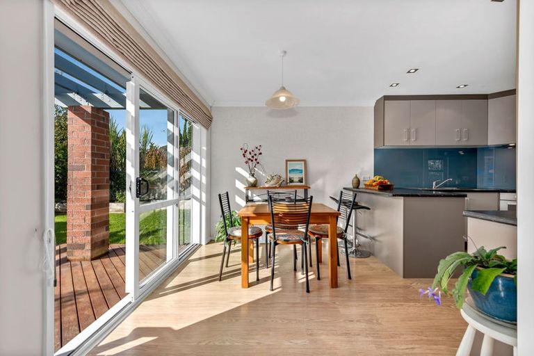 Photo of property in 8 Derby Downs Place, Ellerslie, Auckland, 1051