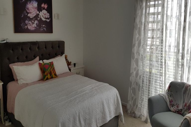 Photo of property in 71c Mapou Road, Hobsonville, Auckland, 0616