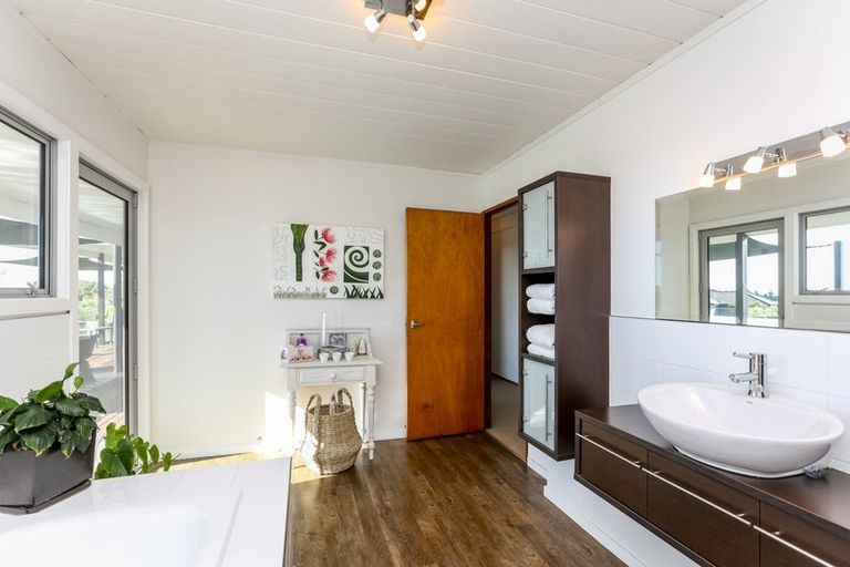 Photo of property in 592a Frankley Road, Hurworth, New Plymouth, 4371