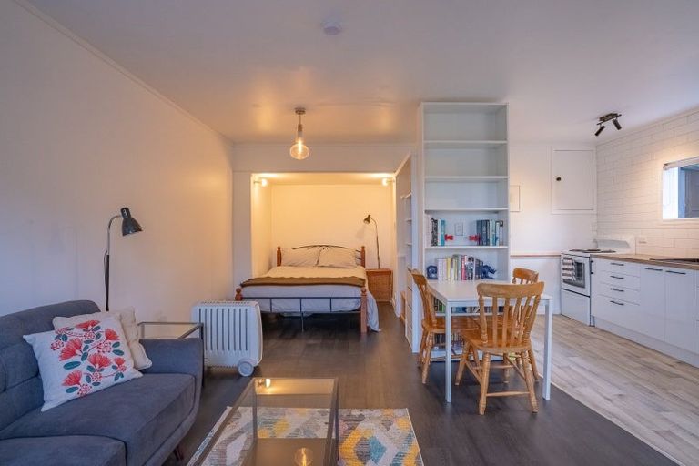 Photo of property in 41 Fraser Avenue, Johnsonville, Wellington, 6037