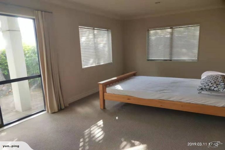 Photo of property in 5 St Johns Road, Saint Johns, Auckland, 1072