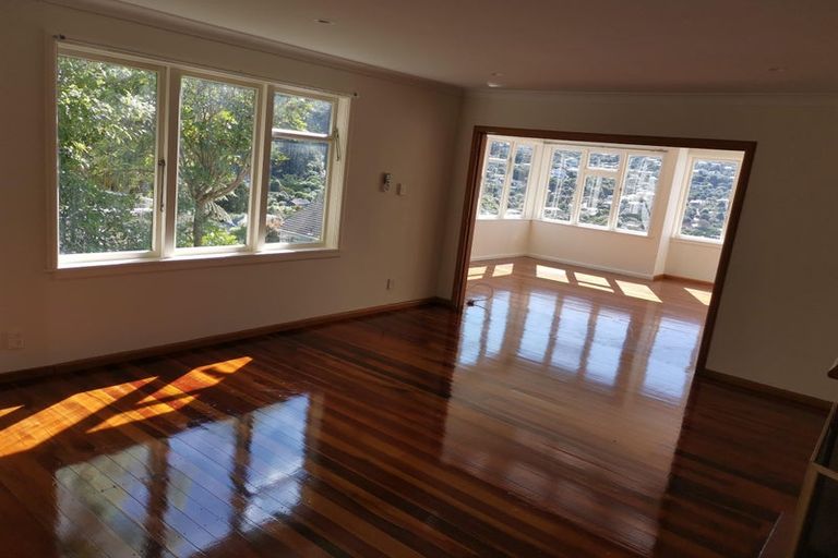 Photo of property in 14 Terawhiti Terrace, Karori, Wellington, 6012