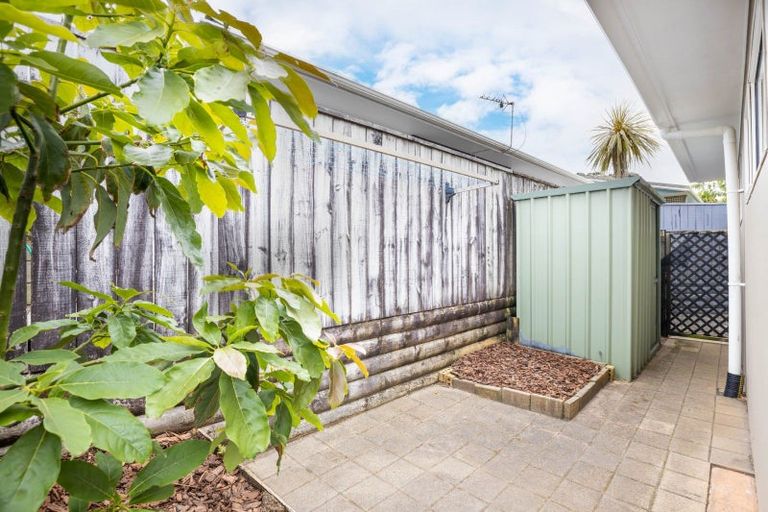 Photo of property in 10 Richmond Street, Fitzroy, New Plymouth, 4312