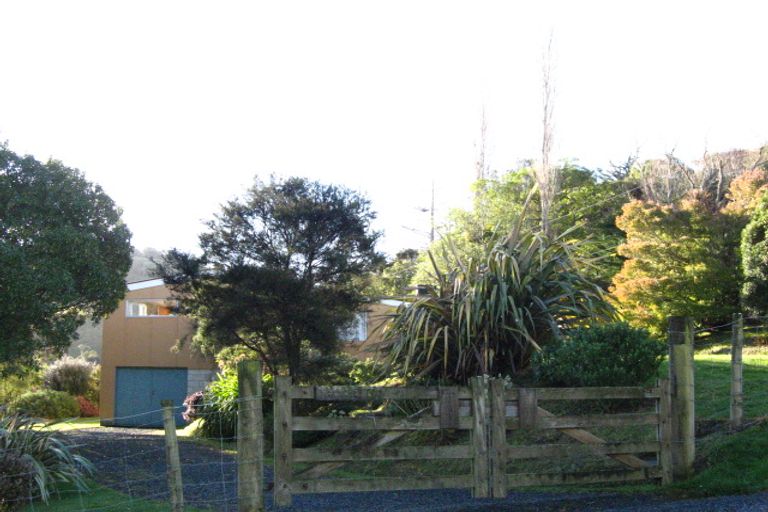 Photo of property in 6 Ridge Street, Purakaunui, Port Chalmers, 9081