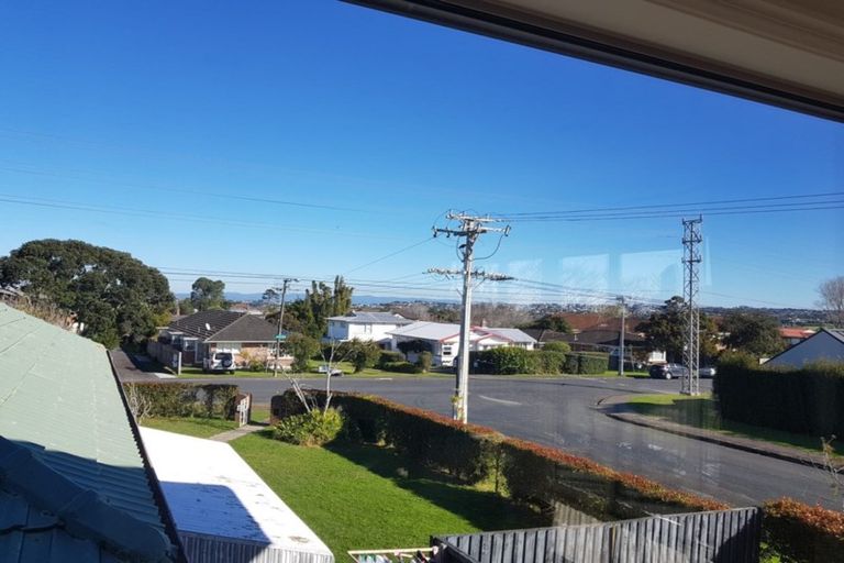 Photo of property in 38 Norman Road, Hauraki, Auckland, 0622